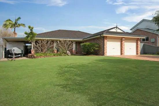 Main view of Homely house listing, 10 Oxford Drive, Lake Haven NSW 2263