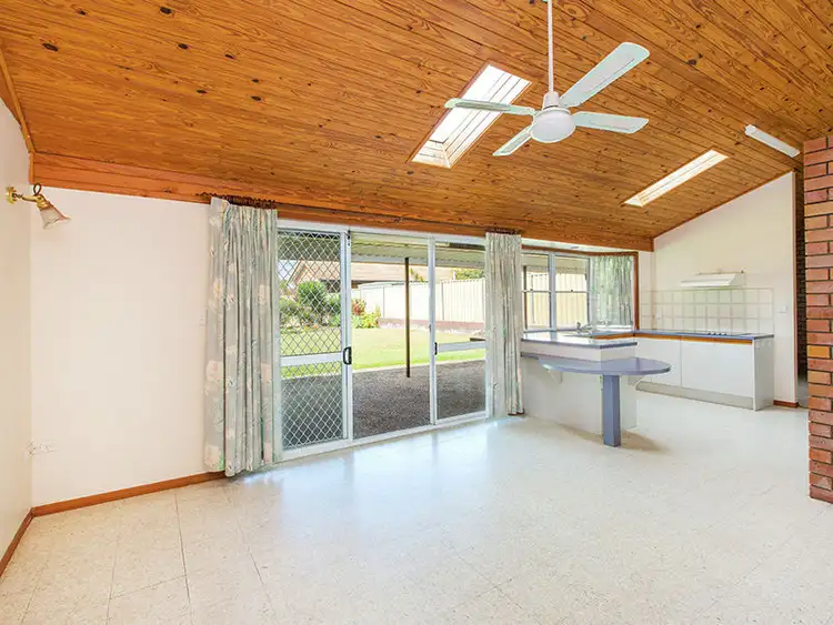 Sixth view of Homely house listing, 8 Dolomite Street, Runcorn QLD 4113