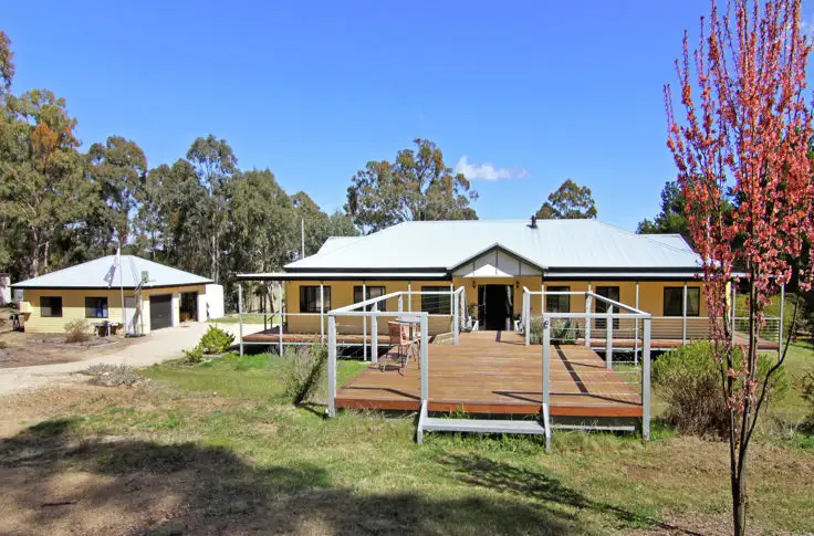 44 Malapatinti Lane, Armidale NSW 2350