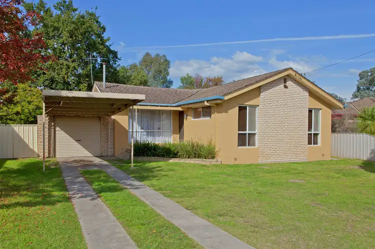 1074 Koonwarra Street, North Albury NSW 2640