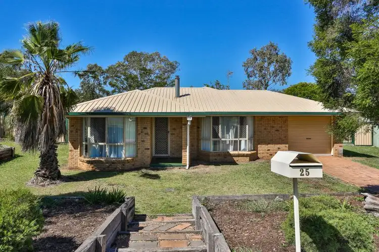 25 Newman Road, Wyreema QLD 4352