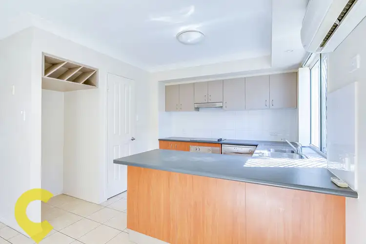 8/11 Pyranees Street, Calamvale QLD 4116