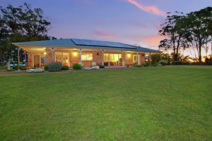 84 Ursula Road, Armidale NSW 2350
