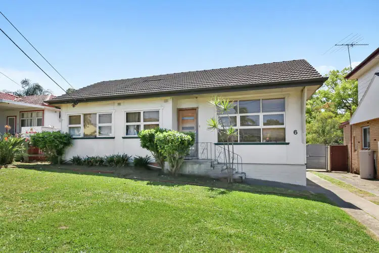 6 Craig Street, Smithfield NSW 2164