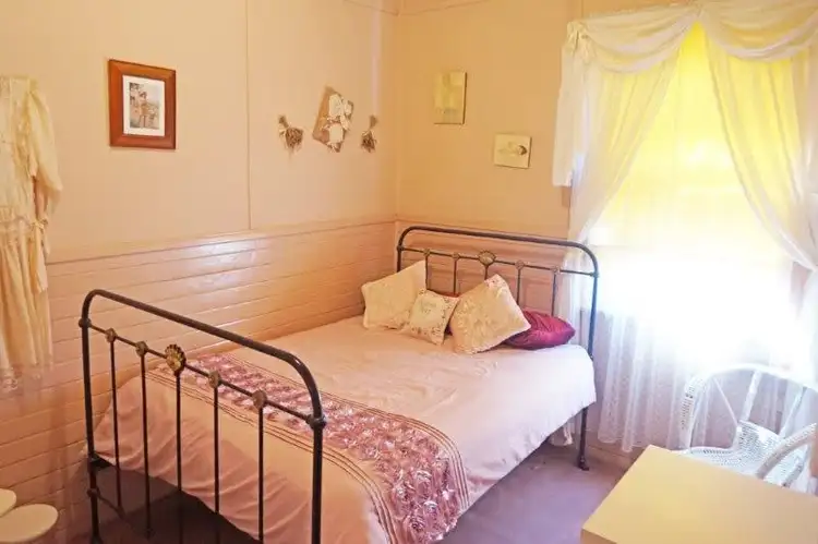 Sixth view of Homely house listing, 33 Commins St, Junee NSW 2663