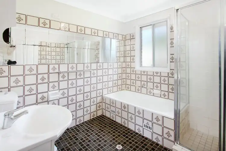 Fifth view of Homely house listing, 10 Desley Crescent, Prospect NSW 2148