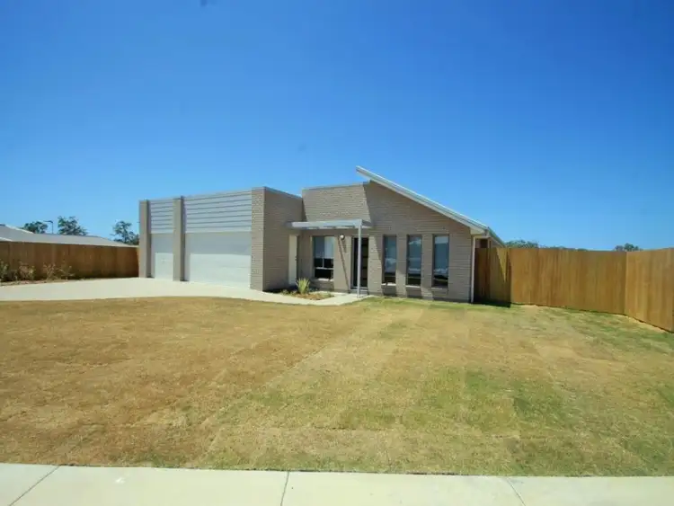 2 Owttrim Circuit, O'connell QLD 4680