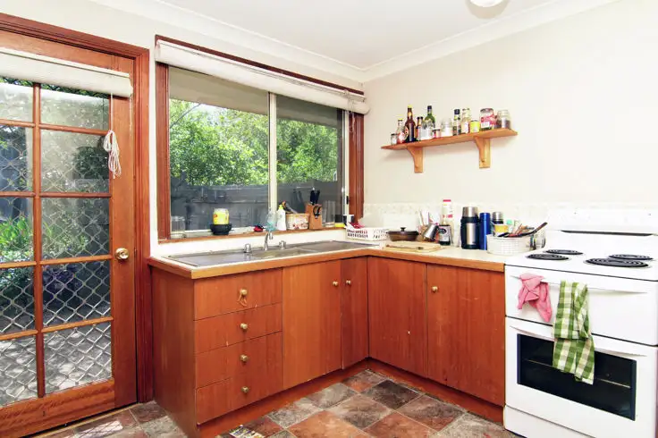 Third view of Homely house listing, 2/16 Napier Court, Armidale NSW 2350