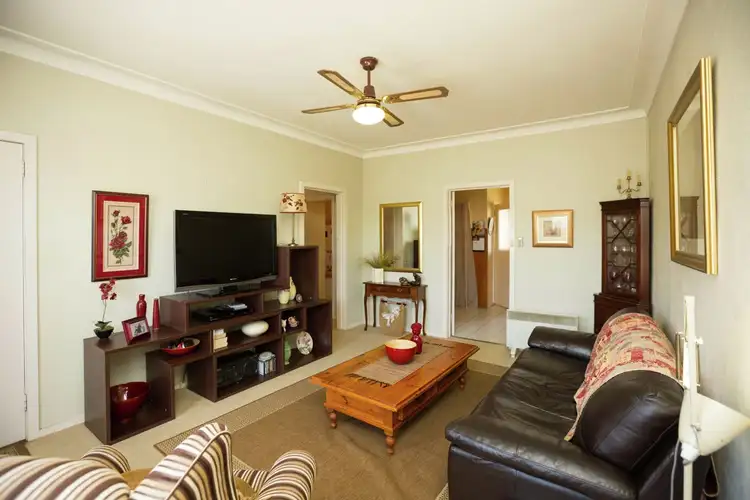 Second view of Homely unit listing, 6/681 Pemberton Street, West Albury NSW 2640