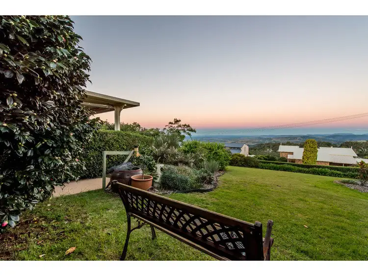 9 Katoomba Crescent, Prince Henry Heights QLD 4350