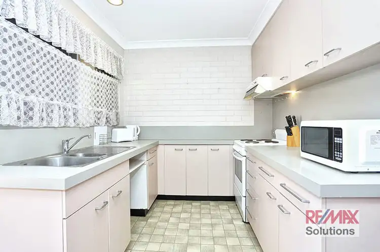 Fifth view of Homely unit listing, 10/10 Preston Road, Manly West QLD 4179