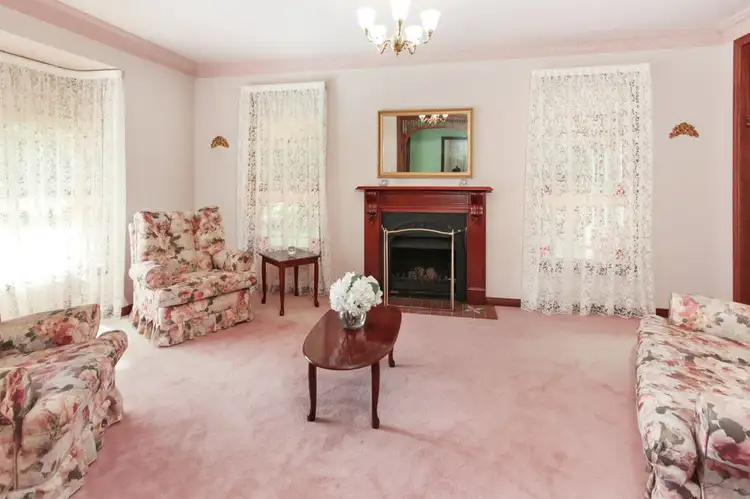 Fifth view of Homely house listing, 5 Traminer Grove, Orchard Hills NSW 2748