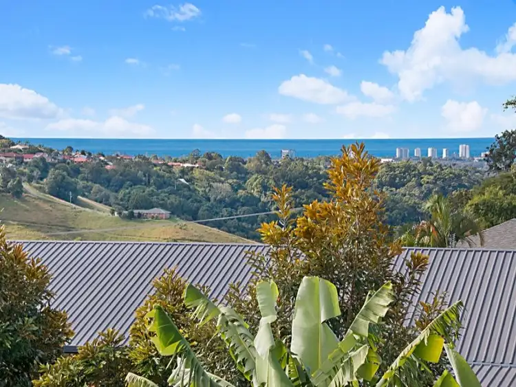 18 Roberta Crescent, Bilambil Heights NSW 2486