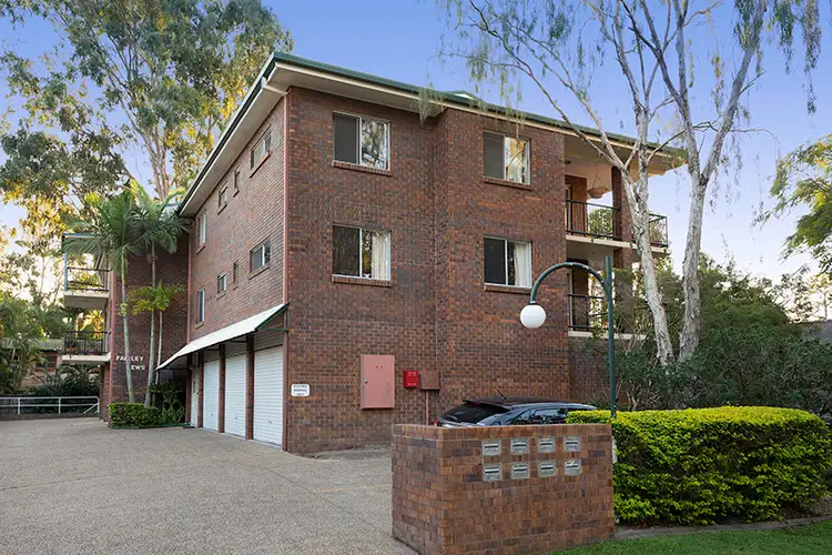 Main view of Homely unit listing, 4/69 Fairley Street, Indooroopilly QLD 4068
