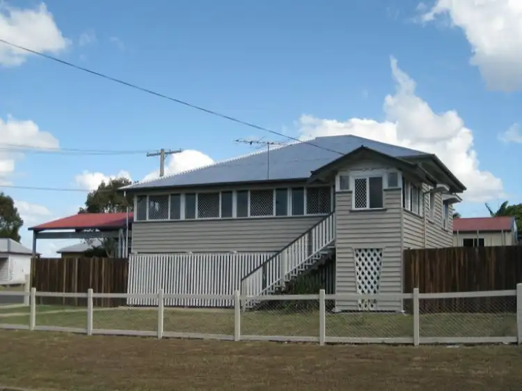 19 Rex Street, Eastern Heights QLD 4305