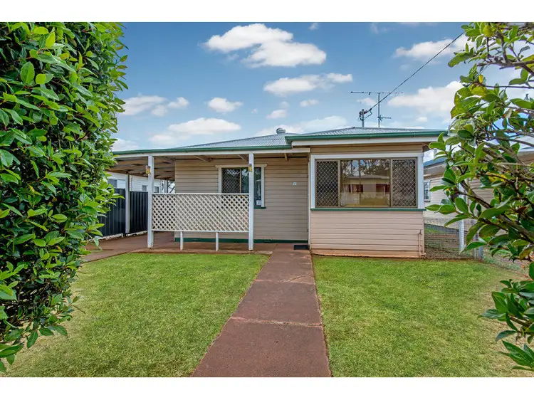 11 Weetwood Street, Newtown QLD 4350