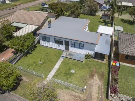 Main view of Homely house listing, 40 Robertson Road, Killarney Vale NSW 2261