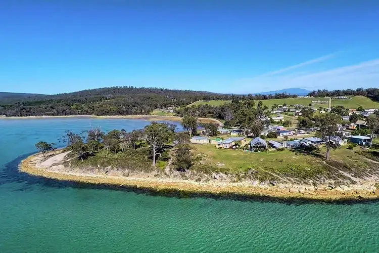 35 Turners Road, Saltwater River TAS 7186
