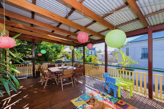 Second view of Homely house listing, 124 TOOHEY STREET, Kangaroo Point QLD 4169