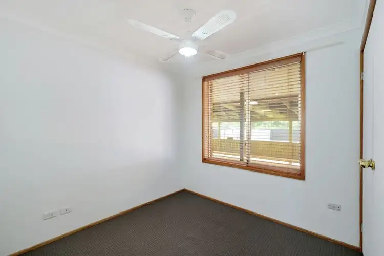 Sixth view of Homely house listing, 15 Saltpetre Close, Eagle Vale NSW 2558