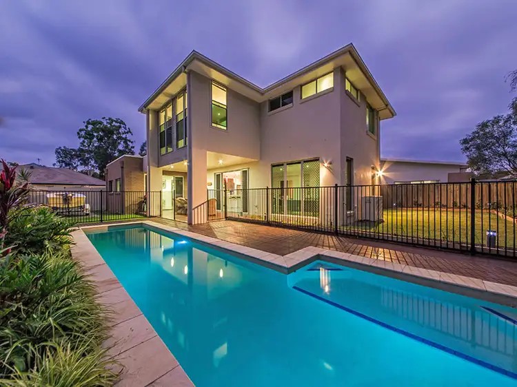 Second view of Homely house listing, 32 Gardenia Place, Gumdale QLD 4154