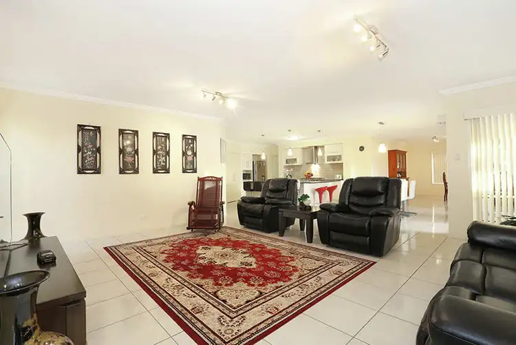 Third view of Homely house listing, 68 Birchwood Place, Stretton QLD 4116