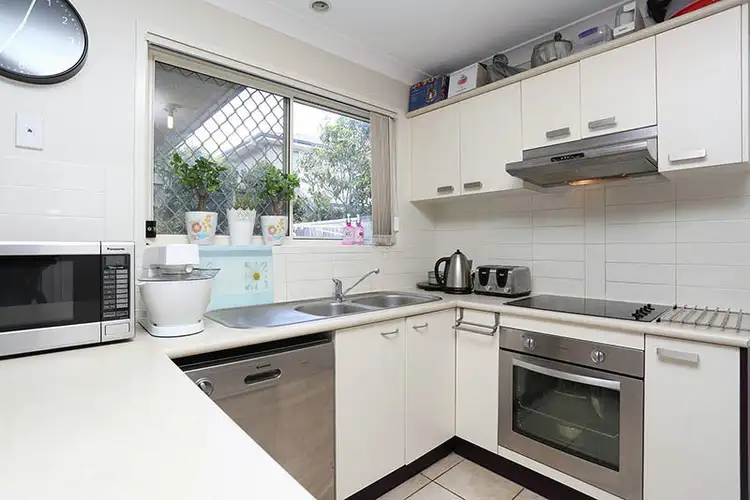 Second view of Homely townhouse listing, 51/8 Earnshaw st, Calamvale QLD 4116