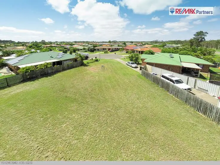 11 Chanak Cl, Point Vernon QLD 4655