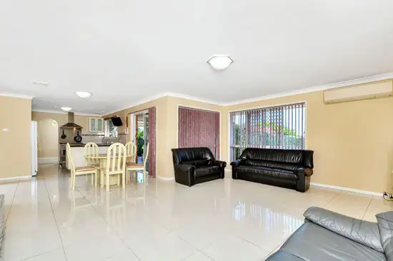 Fourth view of Homely house listing, 8 Radan St, Sunnybank Hills QLD 4109