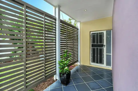 Second view of Homely house listing, 6 Nalbaugh Lane, Parkinson QLD 4115
