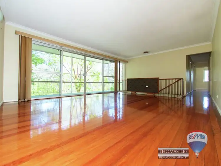 Second view of Homely house listing, 901 Cavendish Road, Mount Gravatt East QLD 4122