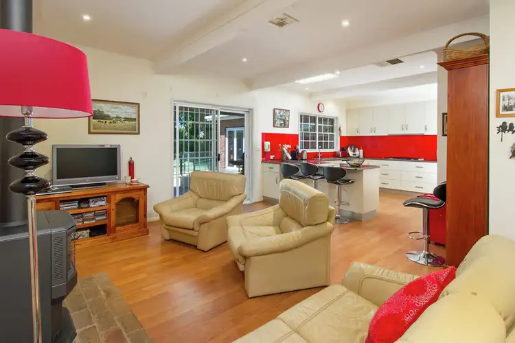 Fifth view of Homely house listing, 8 Orford Place, Lake Albert NSW 2650