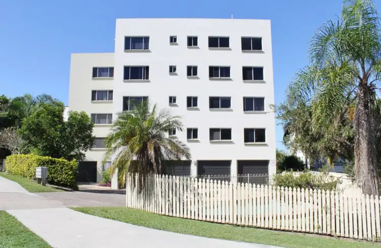 9/7 Mahia Tce -KINGS MANOR-, Kings Beach QLD 4551