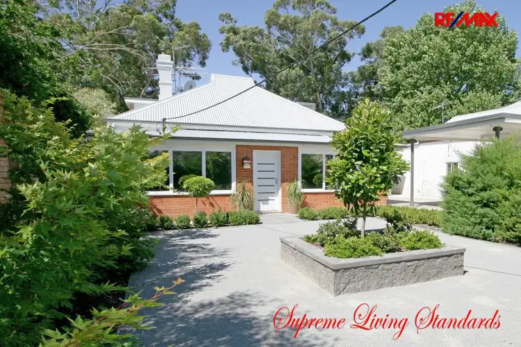 76 Broadway, Junee NSW 2663