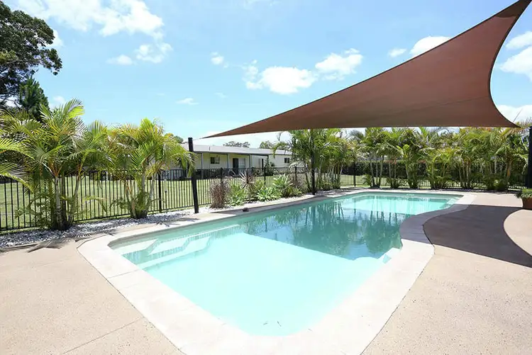 1-7 Hirst Crt, Ningi QLD 4511