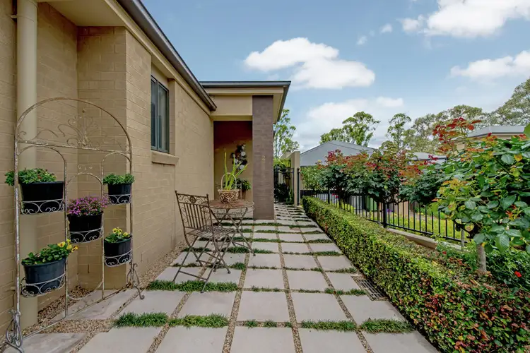 2/276-278 Mackenzie Street, Rangeville QLD 4350