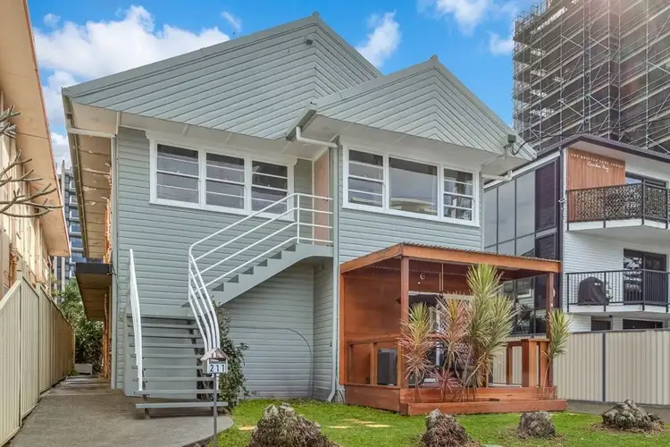 3/211 Boundary Street, Coolangatta QLD 4225