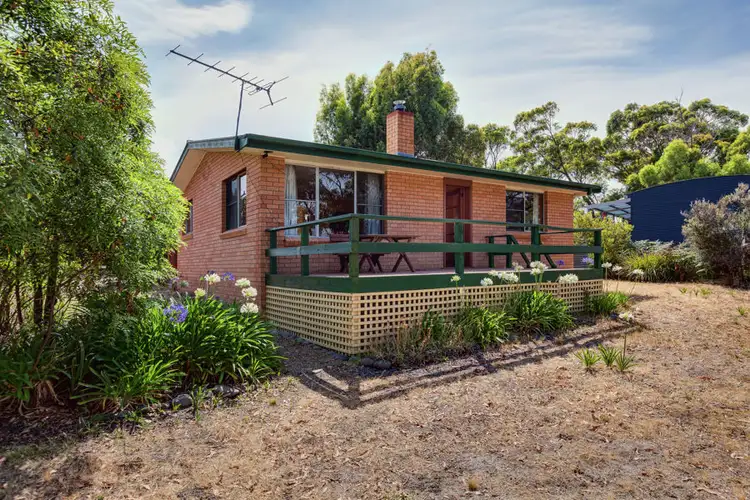 15 Peppermint Drive, White Beach TAS 7184