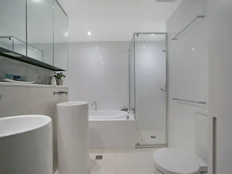 Sixth view of Homely apartment listing, 2006/1 Oracle Blvd, Broadbeach QLD 4218