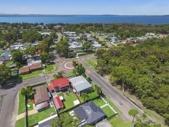 Main view of Homely house listing, 2 Gregory Street, Berkeley Vale NSW 2261