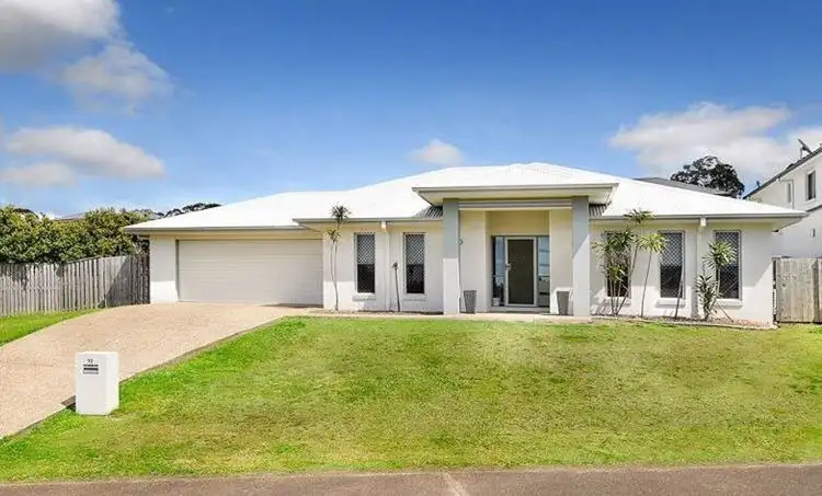 10 Crossing Drive, Eatons Hill QLD 4037