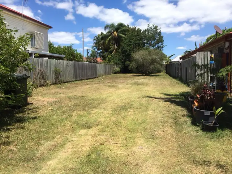 147a Singer St, Wynnum QLD 4178