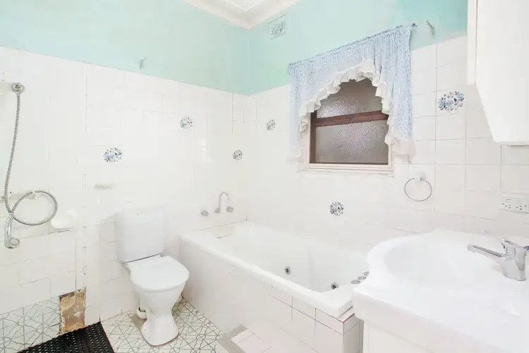 Third view of Homely house listing, 33 Kirkman Road, Blacktown NSW 2148