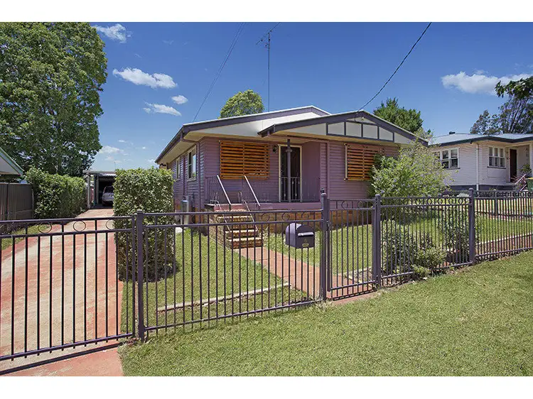 6 Eardley Street, Newtown QLD 4350