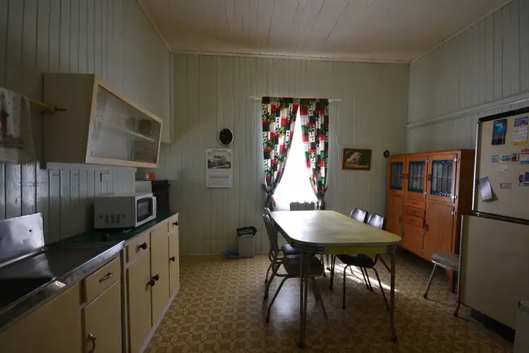 Fifth view of Homely house listing, 75 Geoffrey Street, Mount Lofty QLD 4350