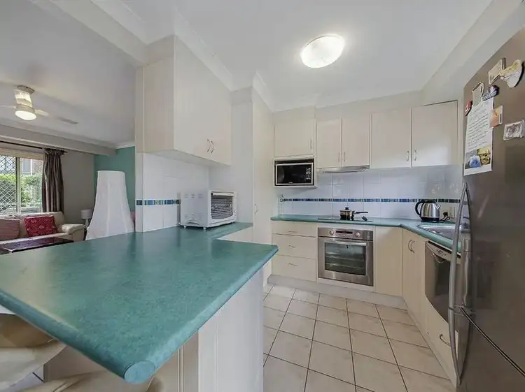 Fifth view of Homely townhouse listing, 2/1 Farr -Jones Court, Daisy Hill QLD 4127