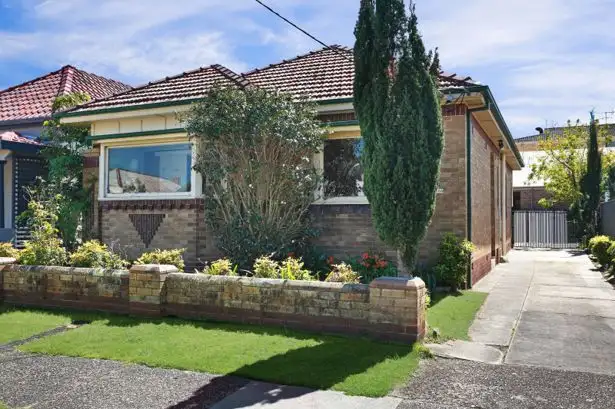 20A Veda Street, Hamilton NSW 2303