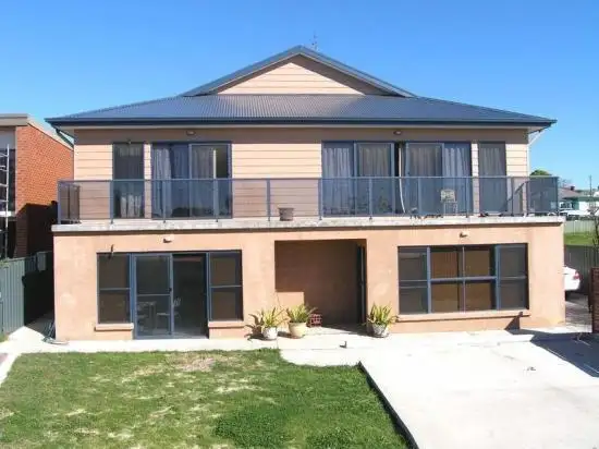 1 Terrara Street, Greenwell Point NSW 2540