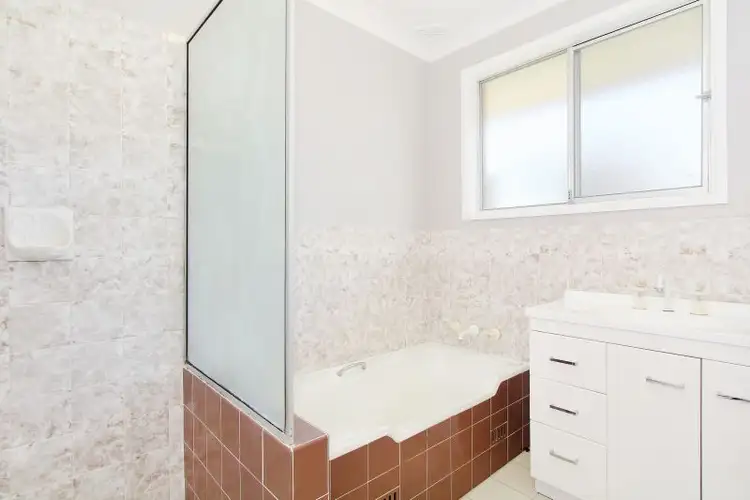 Fourth view of Homely house listing, 102 Hillvue Road, Tamworth NSW 2340