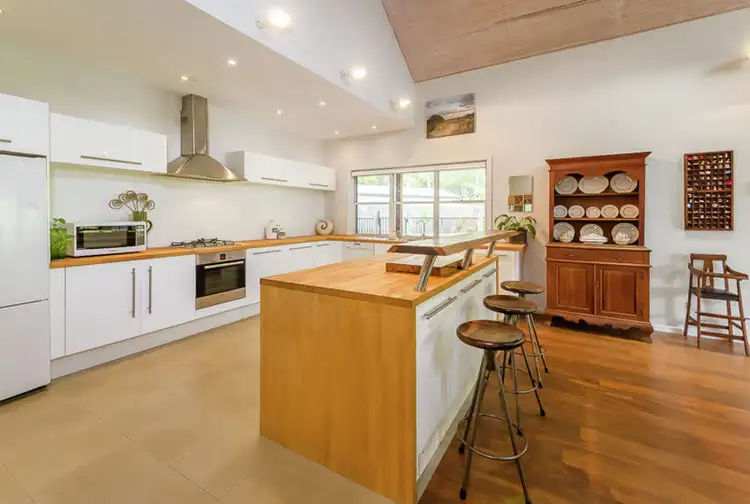 Third view of Homely house listing, 8 Longreach Court, Tannum Sands QLD 4680